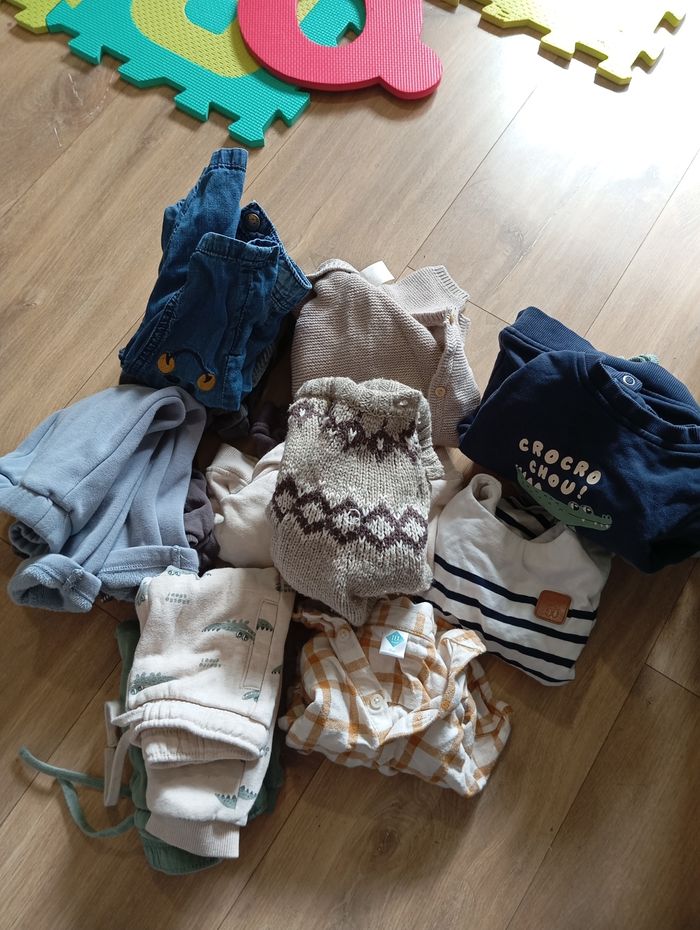 Lot vêtements garçon 9 mois