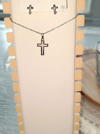 Parure argenté croix 🩶Acier inoxydable