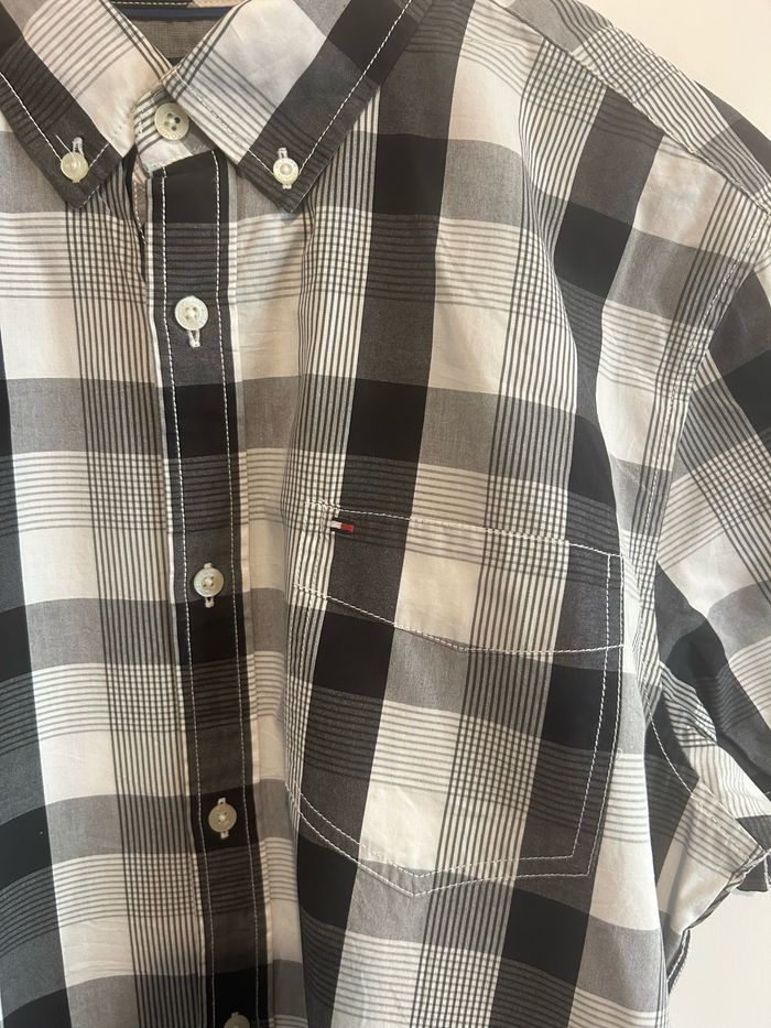 Chemise Tommy Hilfiger manches courtes - Custom Fit "XL" - photo numéro 2