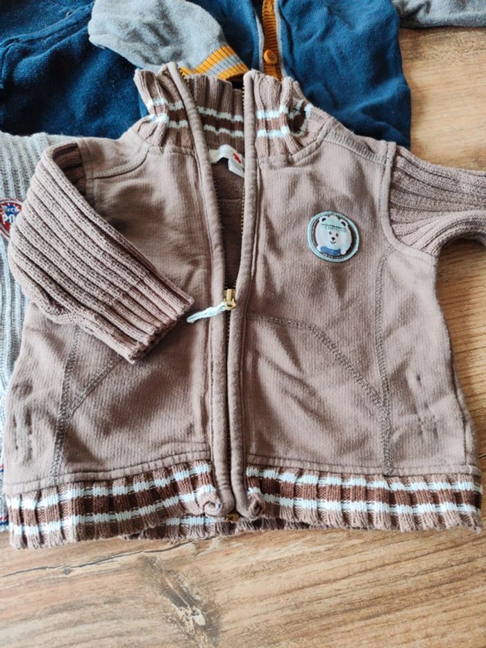 5 gilets - photo numéro 2