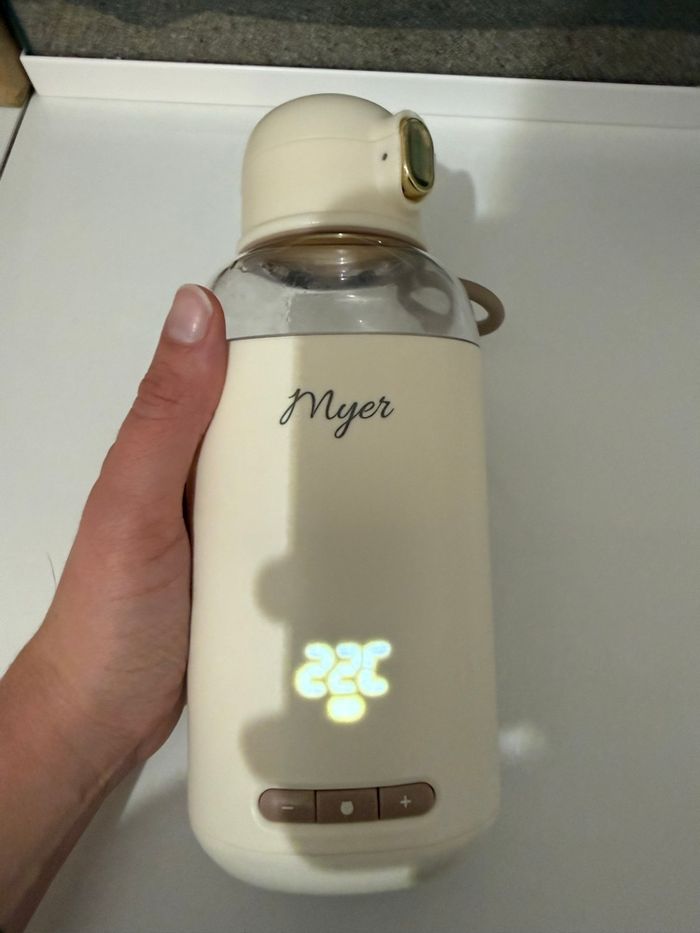 Chauffe biberon nomade