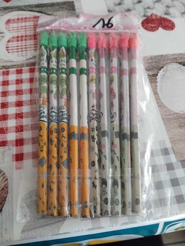 lot accessoire coloriage - photo numéro 4