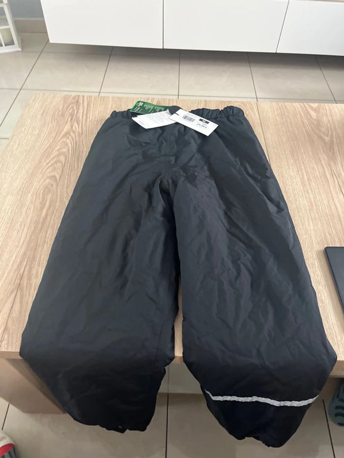 Pantalon de ski taille 8 ans neuf name it