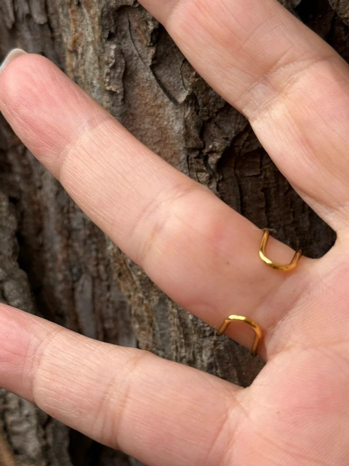 Bague gris trèfle résine noire et acier inoxydable or réglable - photo numéro 5