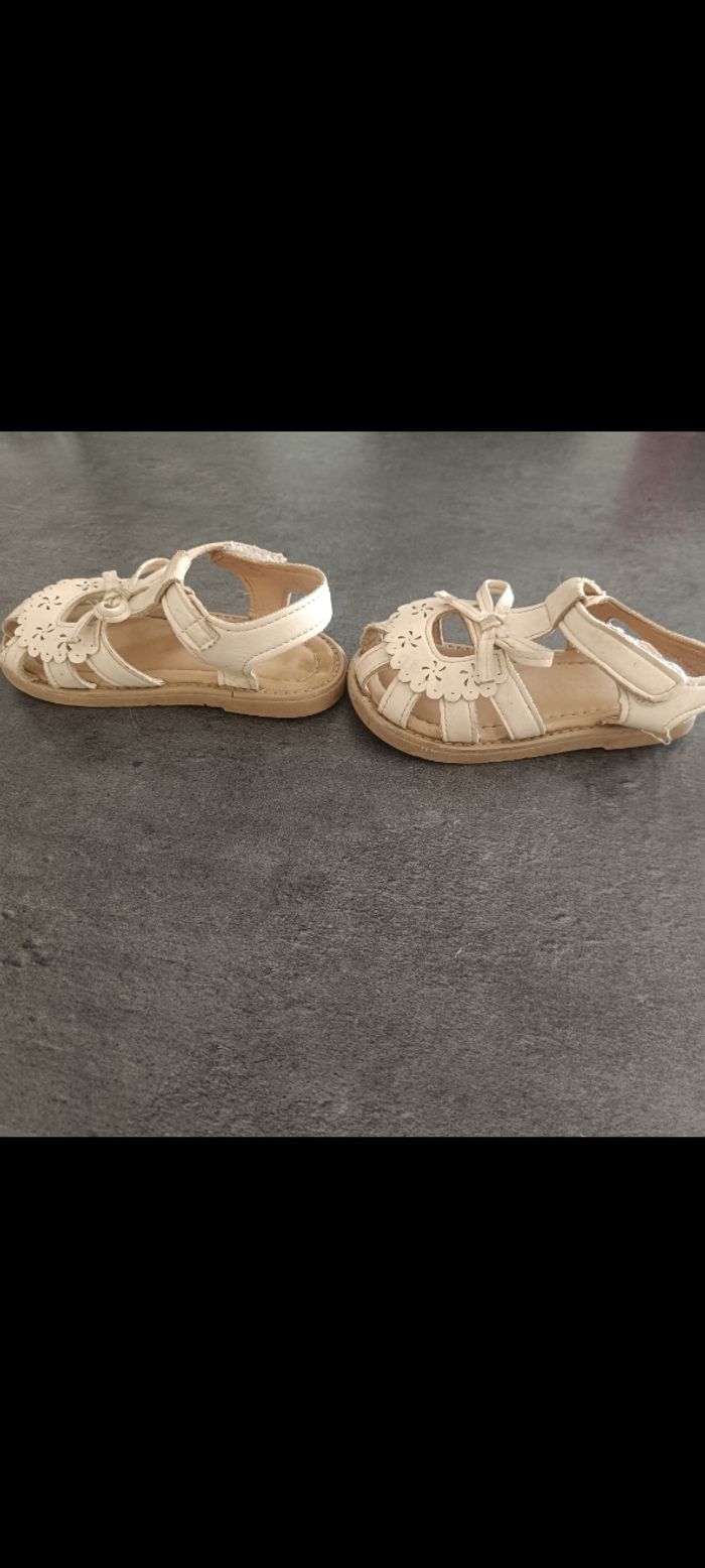 Jolie Nu-pieds - photo numéro 4
