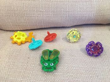 Lot 6 jouets miniatures à collectionner kinder surpris