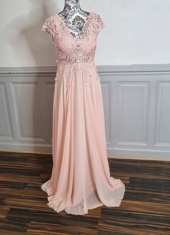 robe cérémonie mariage buste dentelle rose clair taille 36