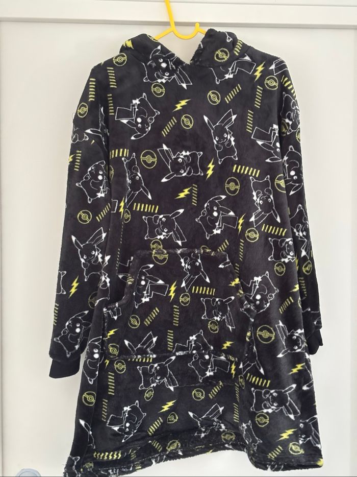 Poncho Pokémon