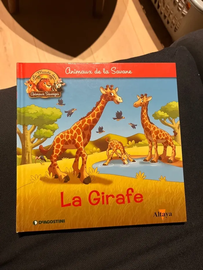 Livre pour enfants altaya la girafe