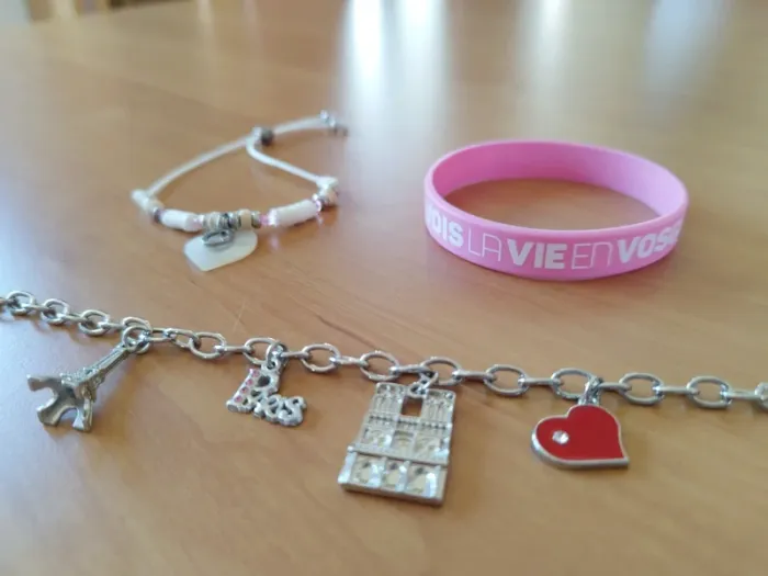 Lot trois bracelets (possibilité d'avoir à l'unité) - photo numéro 2