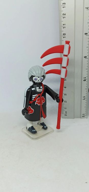 Homme monstre naruto avec cheveux gris playmobil