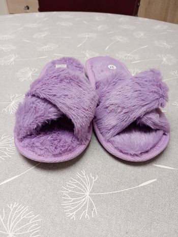 Pantoufles lilas