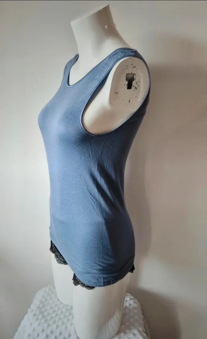 Jolie débardeur Taille M - photo numéro 3