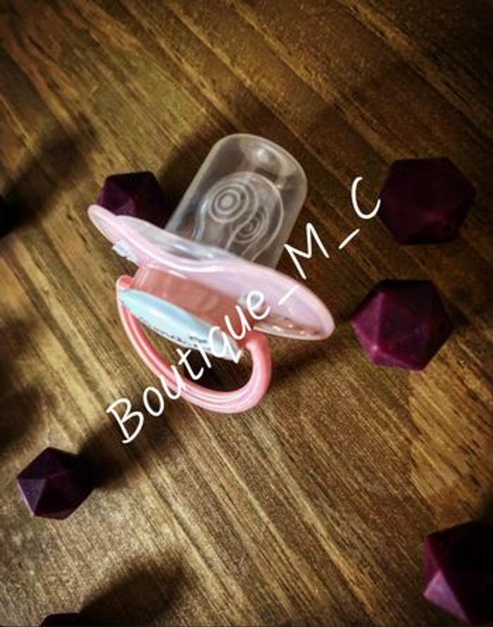 Attache tétine - photo numéro 2