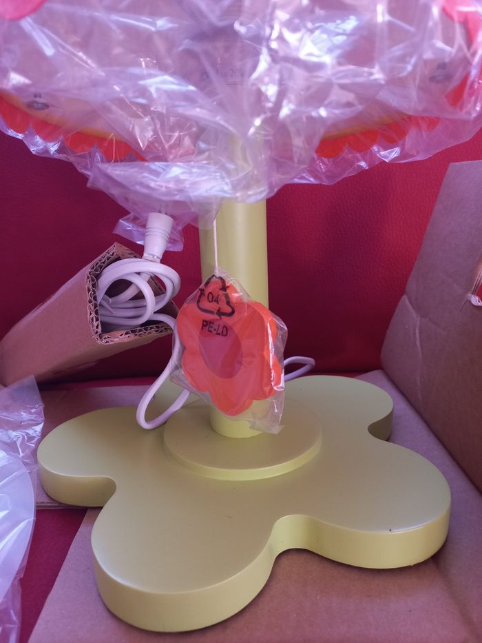 Lampe de chevet enfant Vertbaudet - Neuve - photo numéro 3