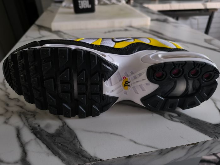 Nike TN taille 45 - photo numéro 3