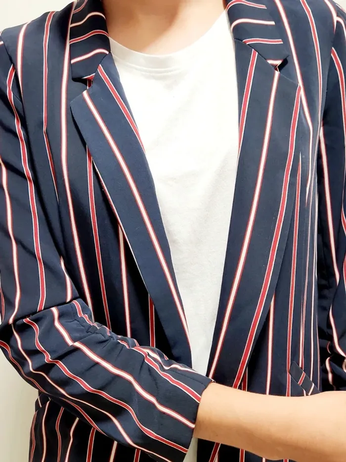 Blazer à rayures Pull&Bear – Taille M - photo numéro 3