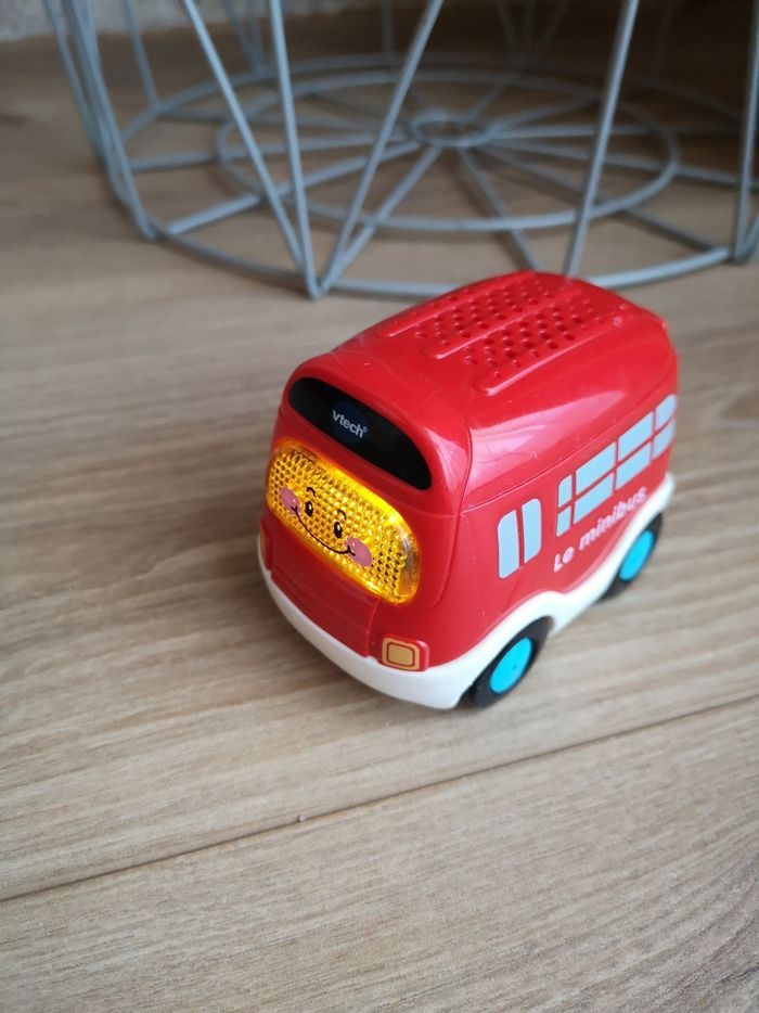 Vetch Tut Tut Bolides Marcus Le Minibus - photo numéro 6