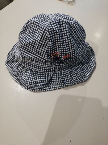 Chapeau à carreaux fille 45 cm marine et blanc