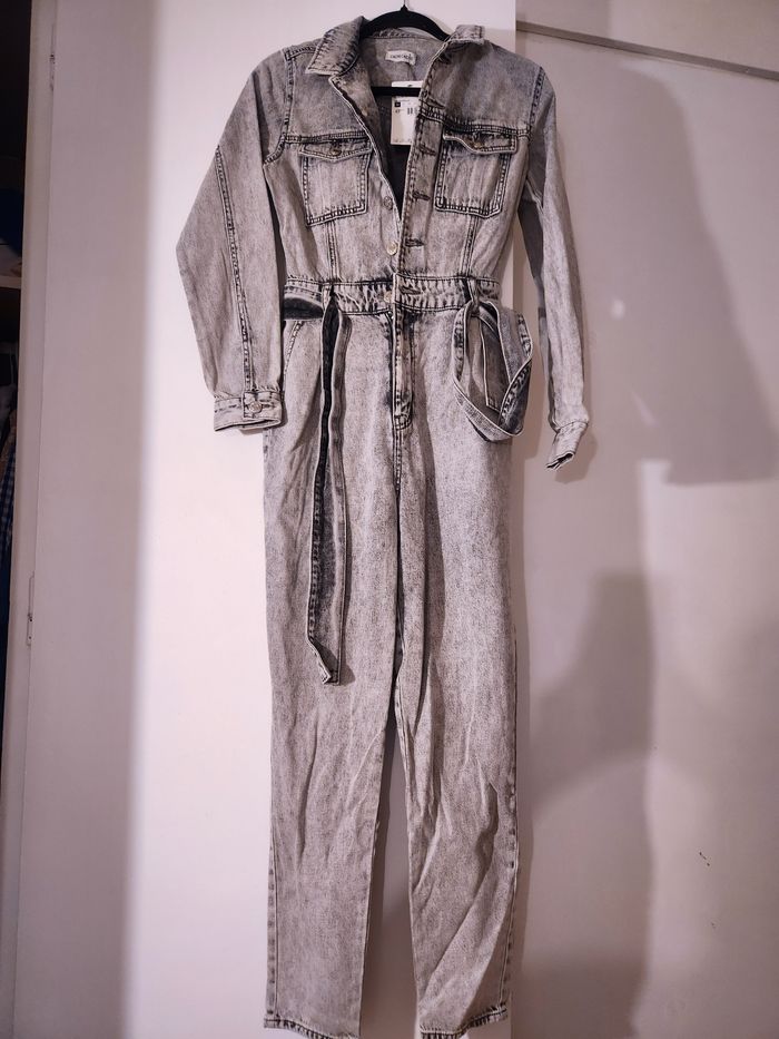 Combinaison jeans neuve