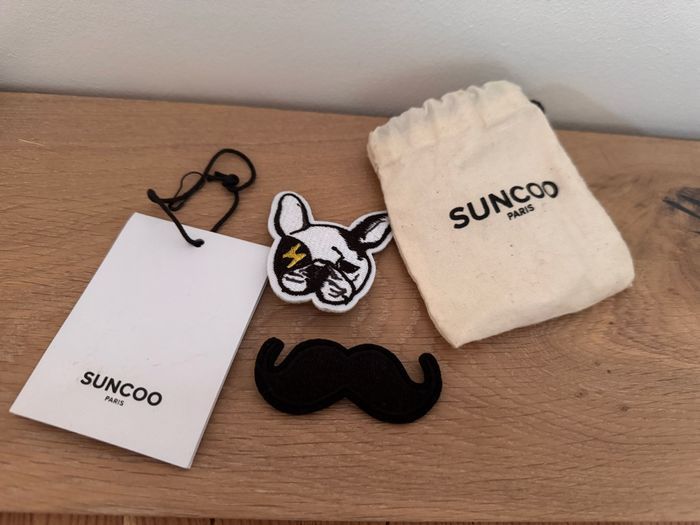 Broche écusson suncoo Paris - photo numéro 2