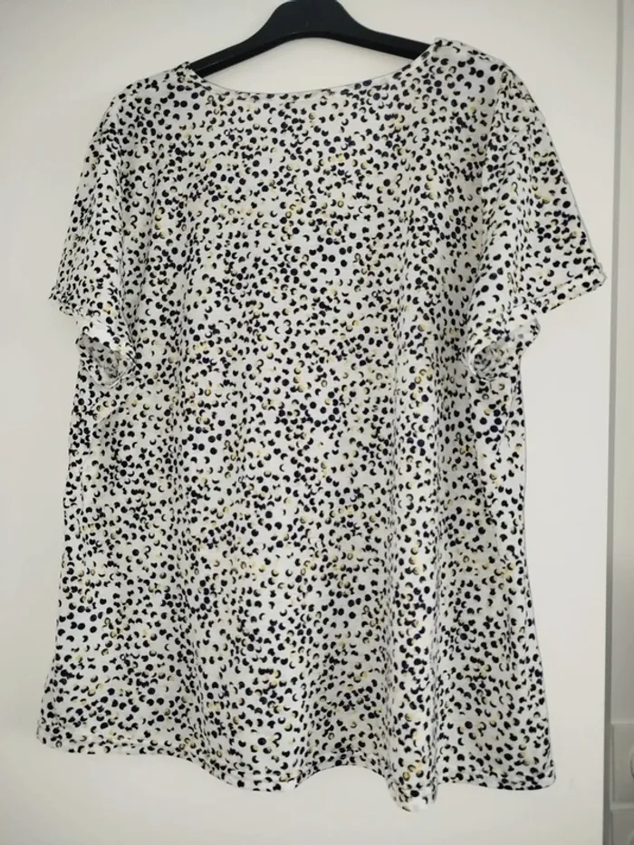 Blouse T 42 - photo numéro 2