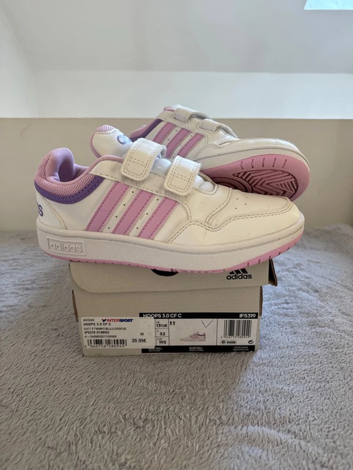 Adidas hoops 3.0 cf c TBE 32 blanche lilas