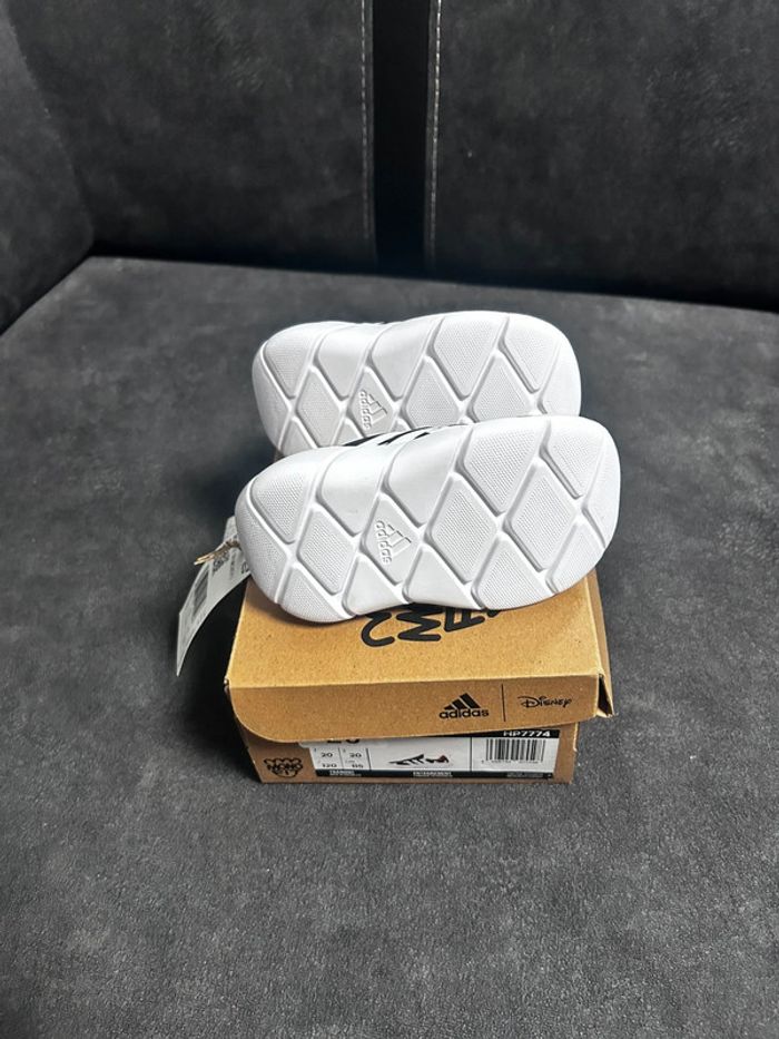 Baskets neuve adidas Mickey - photo numéro 4
