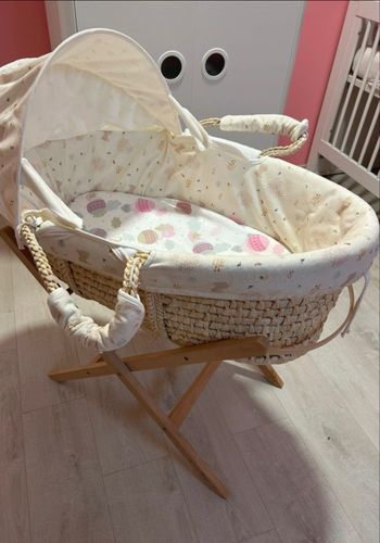 Couffin noukies avec support 