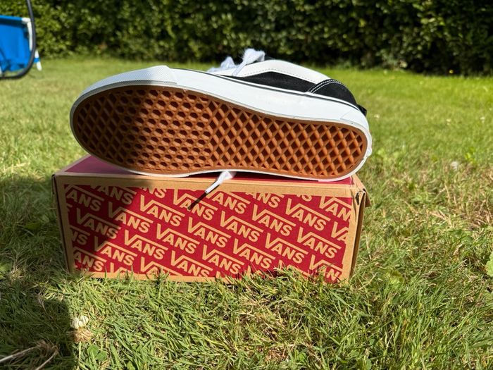 Vans Knu Skool unisexe noir et blanc - photo numéro 9