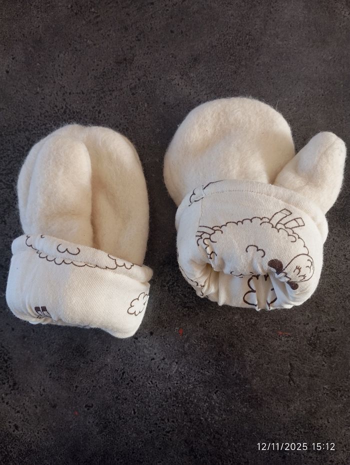 Moufles en mérinos pour la Laponie 5 ans - photo numéro 3