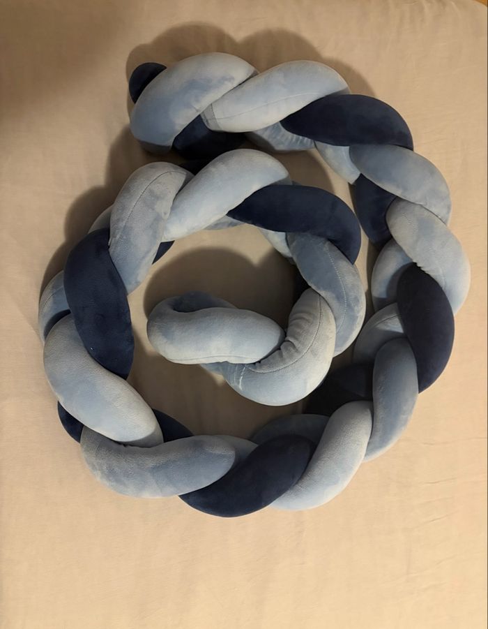 Tresse de lit bleu orchestra