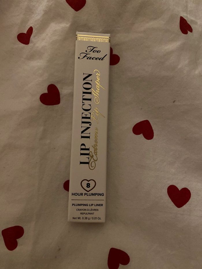 Crayon Too Faced