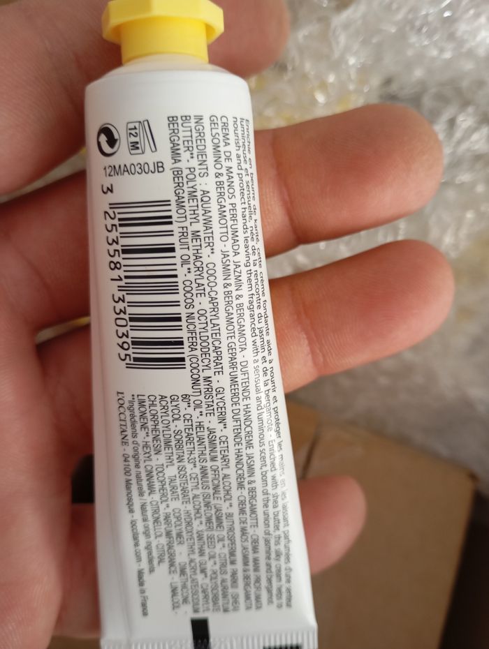 Crème main L'Occitane 30ml - photo numéro 2