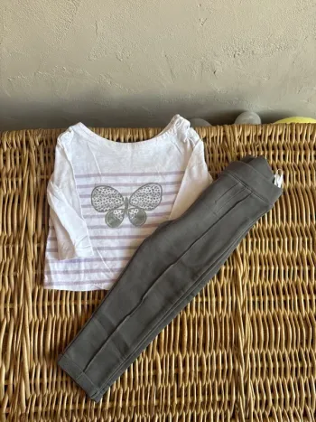 Ensemble fille 24mois en très bon état