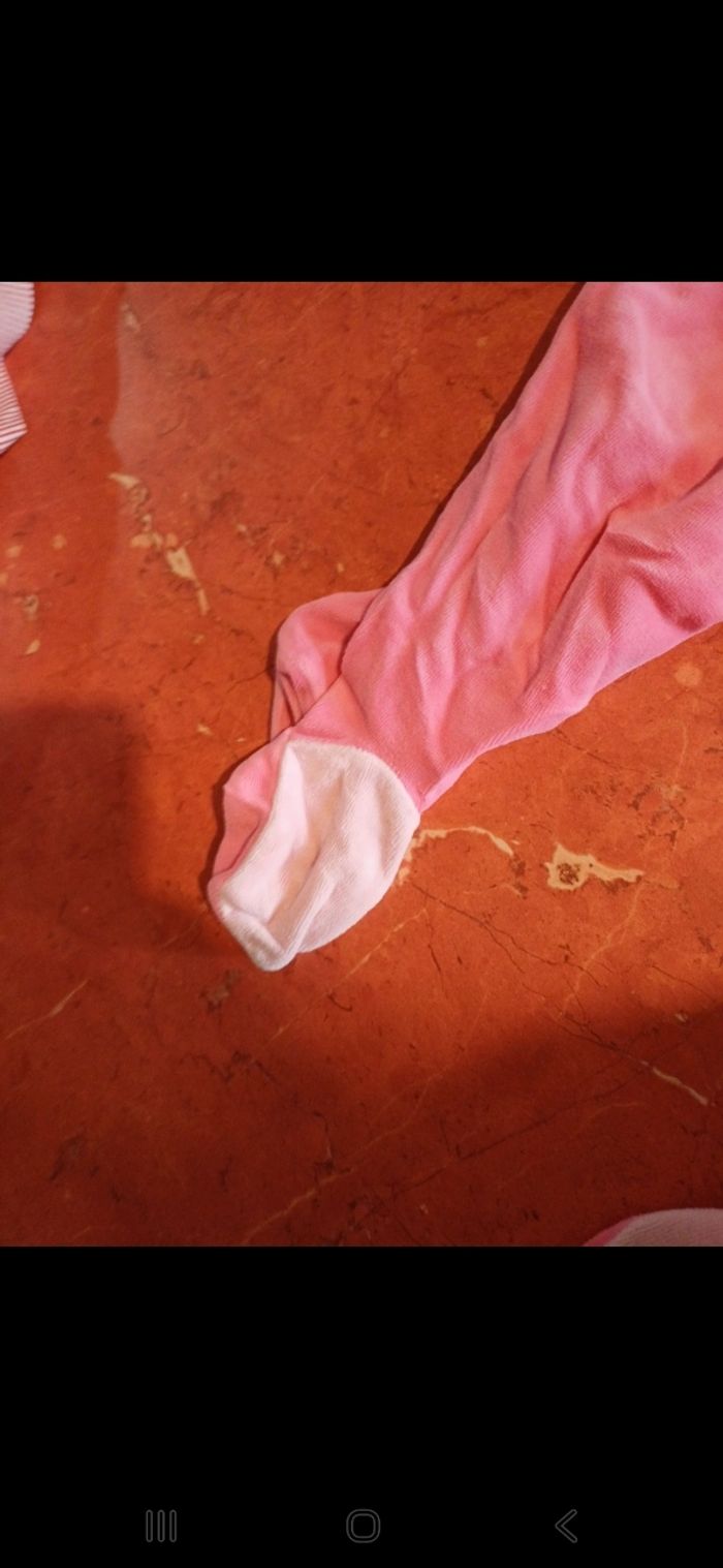 Pyjama fille taille 2 ans - photo numéro 4