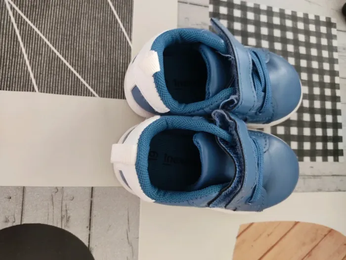 Chaussure bébé - photo numéro 2