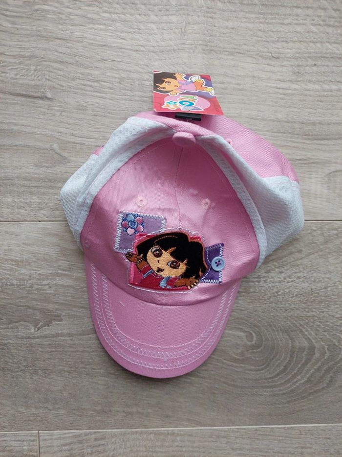 Casquette Dora l'exploratrice neuve avec étiquette
