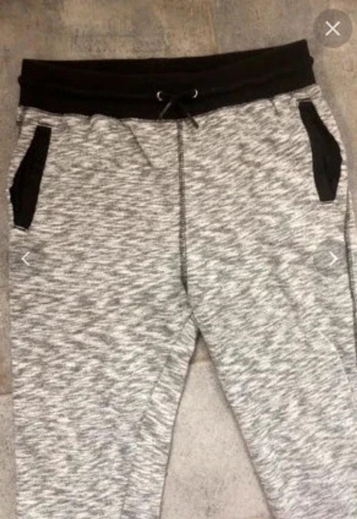 Etat proche du neuf H&M 🤩 superbe pantalon 10 ans  12 ans : 152 vraiment très sympa - photo numéro 3