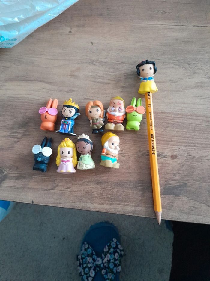Figurines Disney pour crayon