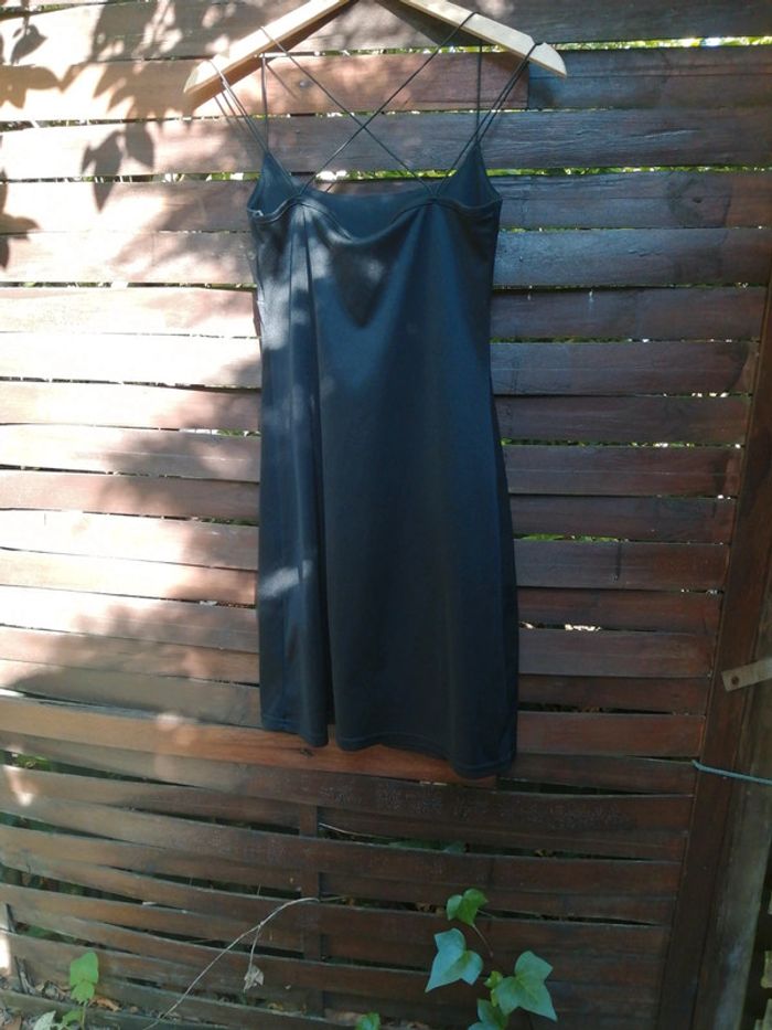 La petite robe noire - photo numéro 5