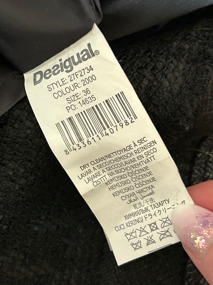 Jupe noire mi longue Desigual taille 36 TBE - photo numéro 10