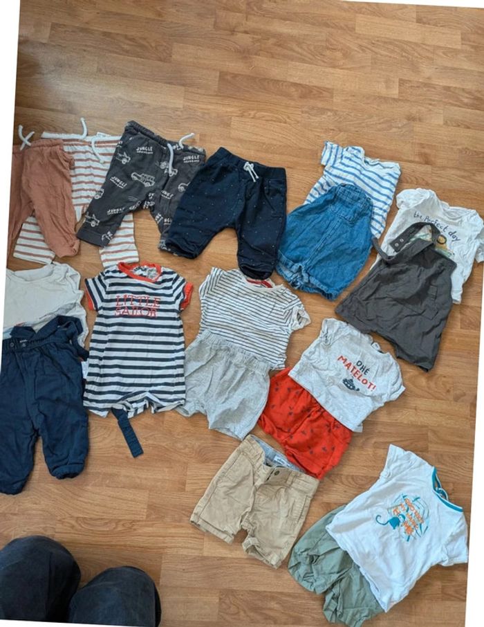 Lot de 18 vêtements 6 mois - photo numéro 11
