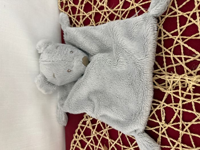 Doudou plat ours bleu KIABI SIMBA TOYS