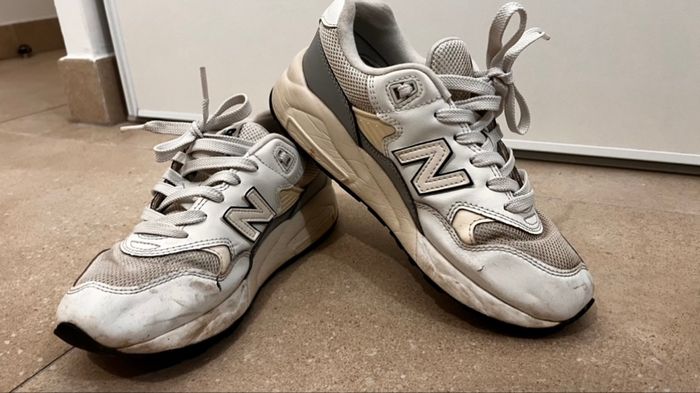 Basket New Balance - 37.5 - bon état. - photo numéro 2