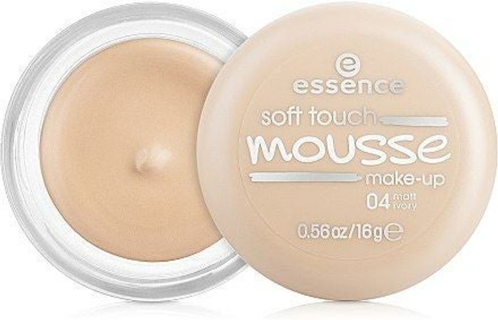 Fond de teint mousse Essence 04