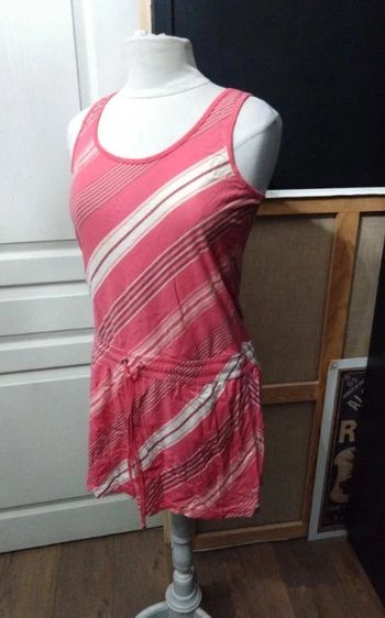 Robe d'été neuve de plage t 36 esprit