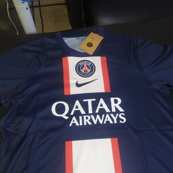 Maillot PSG neuf jamais porté XL adultes