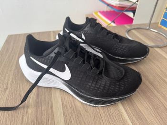 Valeur 140€ Baskets Nike Performance Air Zoom Pegasus 41 taille 36 - photo numéro 4