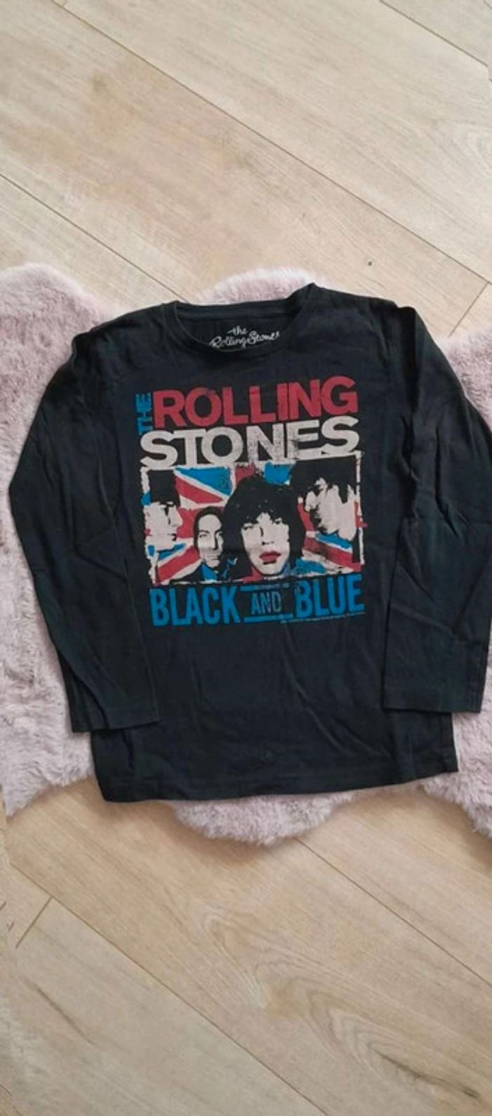 pull / t-shirt manches longues Rolling Stones 5/6 ans
